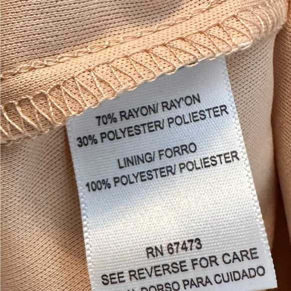 Gabby Skye Floral Red/Cream Dress - Picture 8 of 8